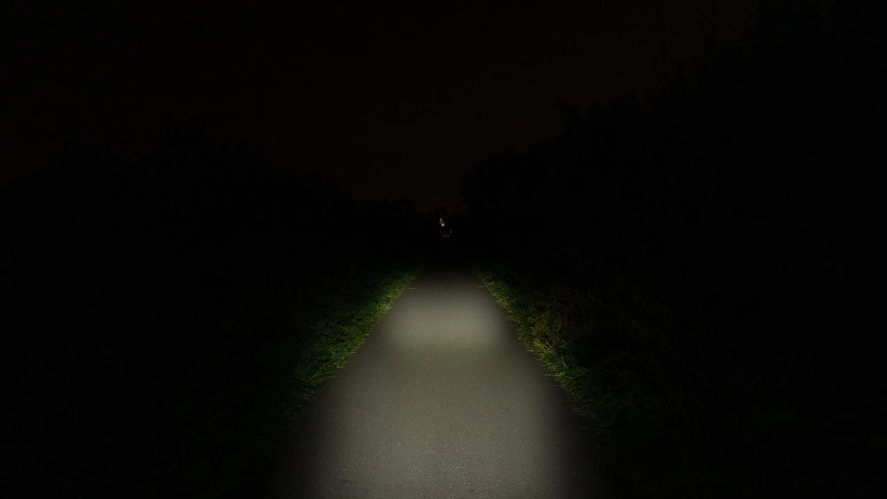 SIGMA Aura 45 Frontlicht + Nugget II Rücklicht LED Beleuchtungsset M. StVZO – Bild 8